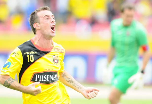 Damián Díaz dejó un pintura con el túnel que hizo en el "Clásico del Astillero"