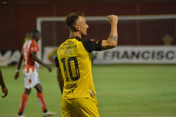 Damián Díaz es uno e los grande referentes e ídolos que tiene Barcelona SC en el último tiempo y aprovechó todo este efecto mediático para buscar incrementar su fortuna