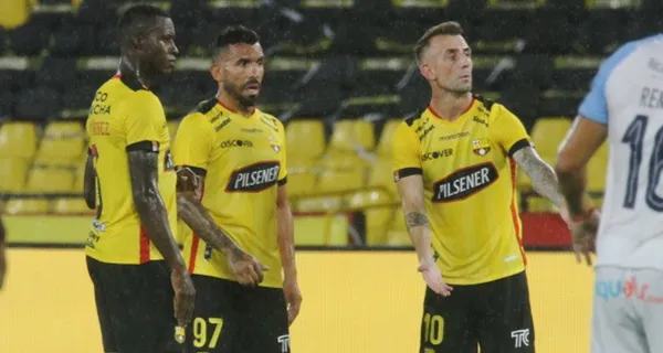 Damián Díaz pateó el penal y no Carlos Tévez. El Kitu se quejó que los hinchas están inconformes con todo