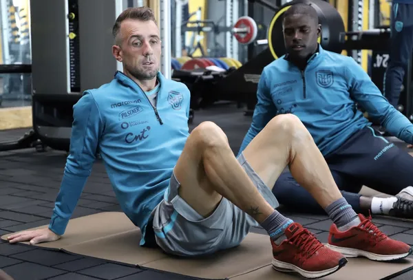 Damián Díaz no pudo demostrar su mejor versión en el amistoso de la "Tri"