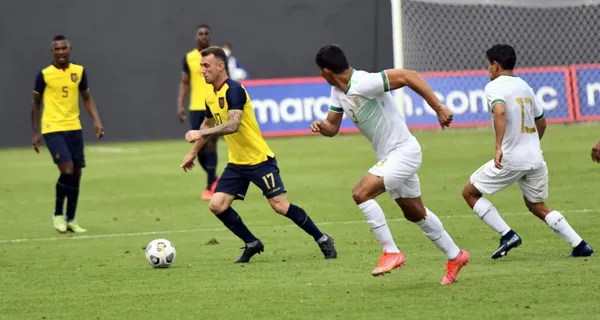 Damián Díaz recibió su bautizo en la selección ecuatoriana y mira lo que hizo que se hizo viral en redes sociales