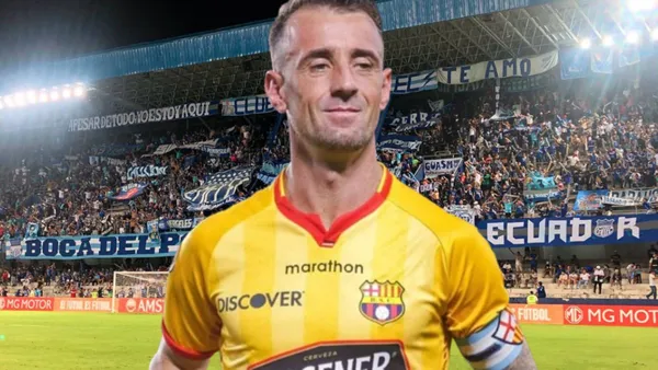 Damián Díaz y la hinchada de Emelec