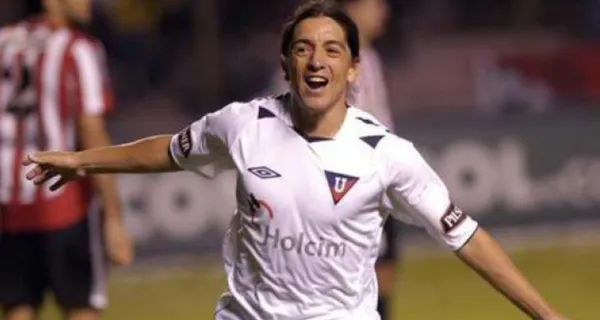 Damián Manso quiere salvar a Pablo Marini que no encuentra un 10 y dio un nombre que puede llegar tras la negativa de Ferreira