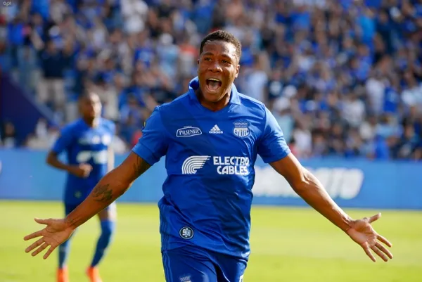 Daniel Angulo es sondeado por un club cafetero