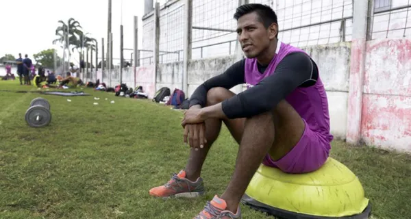 David Quiroz vistió las camisetas de importantes equipos en Ecuador, como Barcelona SC y Liga de Quito. En el cuadro guayaquileño ganó más dinero que en LDU