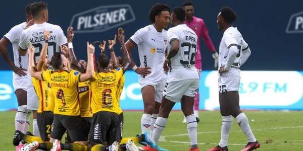 Delfín recibió a Liga de Quito en busca del liderazgo