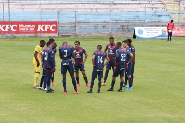 Deportivo Quito y su vida institucional en riesgo