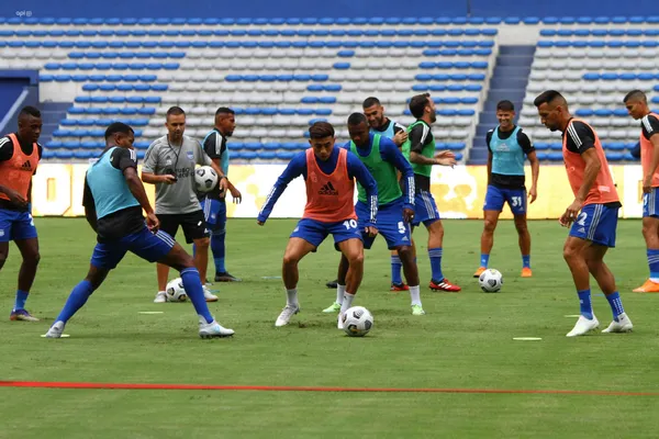 Destacó en los últimos partidos del "Bombillo" y demuestra que será importante en el 2021