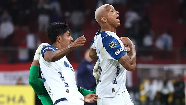 Deyverson salió de una manera animada pese al empate de LDU que dejó un sabor amargo