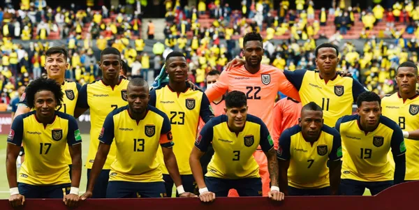 Dicen que desde la FEF le impusieron un jugador al estratega español Félix Sánchez