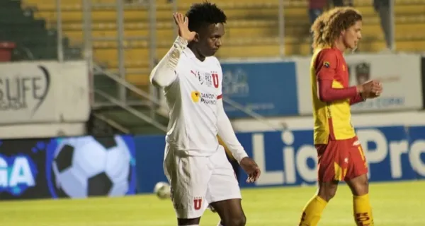 Djorkaeff Reasco tiene ofretas de Newell's e Independiente de Avellaneda ¿Qué decidió el delantero?