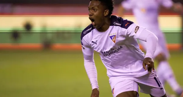 Djorkaeff Reasco volvió a salvar a Liga de Quito con su gol pero Pablo Marini lo mantiene a la variante, esperando que los defensas rivales se desgasten con Julio y Amarilla