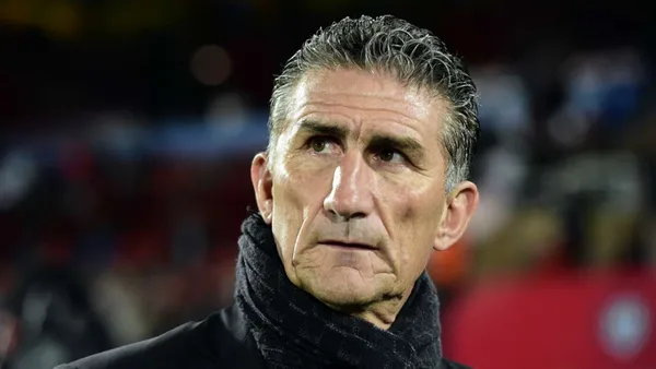 Edgardo Bauza llegó como asesor deportivo de Liga de Quito y el plantel está mostrando otra cara en el campo de juego