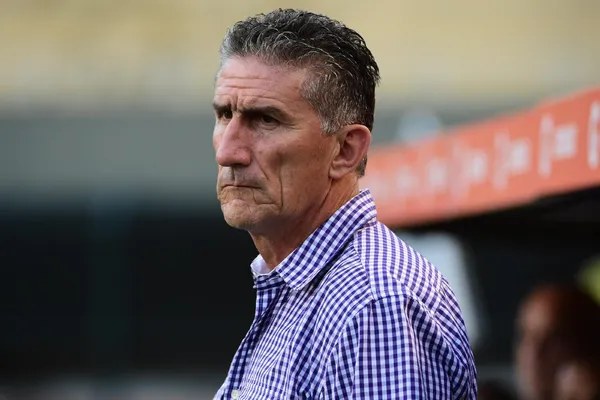 Edgardo Bauza llegó como asesor deportivo a Liga de Quito y sus buenas costumbres no se han perdido, enseñando al uruguayo