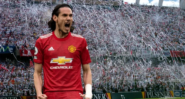 Edinson Cavani le daría la mejor noticia a Liga de Quito