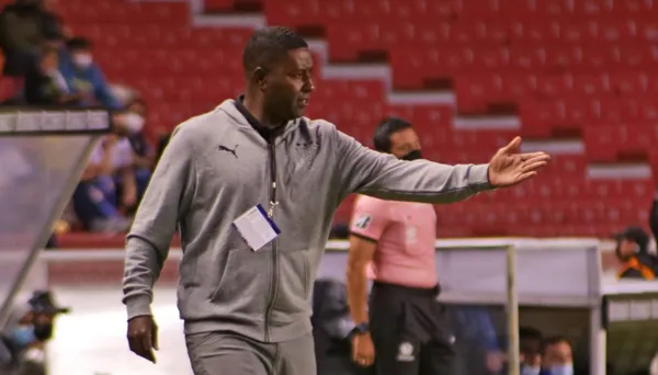 Édison Méndez lleva dos partidos ganados al hilo, pero habría una mente maestra detrás de él