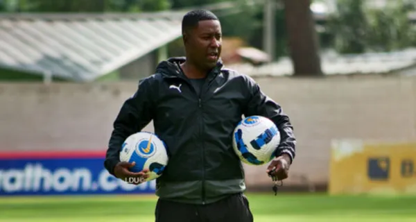 Édison Méndez no se quedó como entrenador de Liga de Quito, con la llegada de Luis Zubeldía