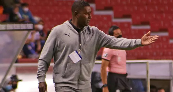 Édison Méndez sigue demostrando que puede dirigir en Primera, con dos triunfos y 6 goles ¿En qué equipos puede dirigir?