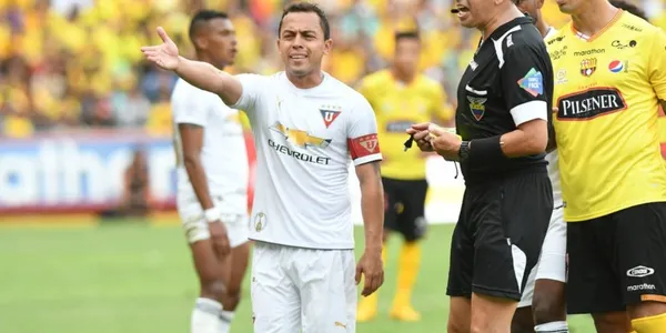 Edison Vega llegó a Aucas para reforzar la mitad del campo, luego de varias temporadas defendiendo la camiseta de Liga de Quito