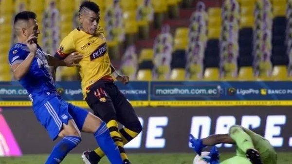 El argentino no quedó contento con el empate en el clásico del astillero