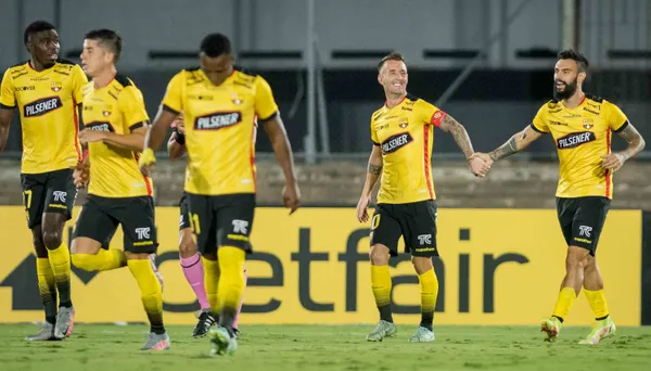 El argentino reveló que Barcelona no es el equipo que mejor juega, y les dejó un contundente mensaje