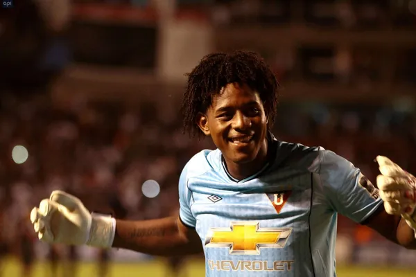 El arquero de 26 años cambia de equipo buscando ganar más minutos