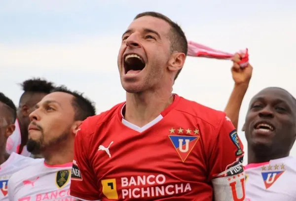 El arquero argentino podría definir su futuro en las próximas horas