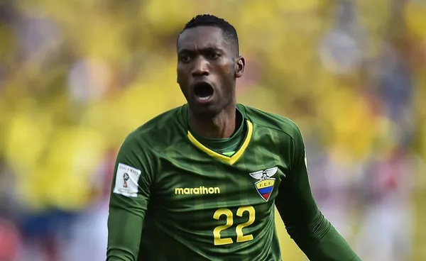 El arquero ecuatoriano podría cambiar de equipo