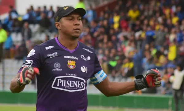 El arquero ecuatoriano regresó a las canchas después de mucho tiempo si jugar