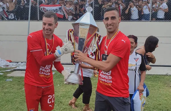 El arquero de Liga de Quito ha entrado en una selecta lista de arqueros que comparten su nacionalidad