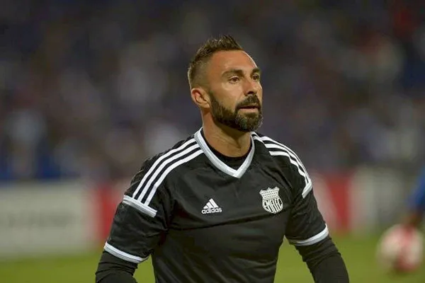 El arquero podría regresar a un viejo conocido club