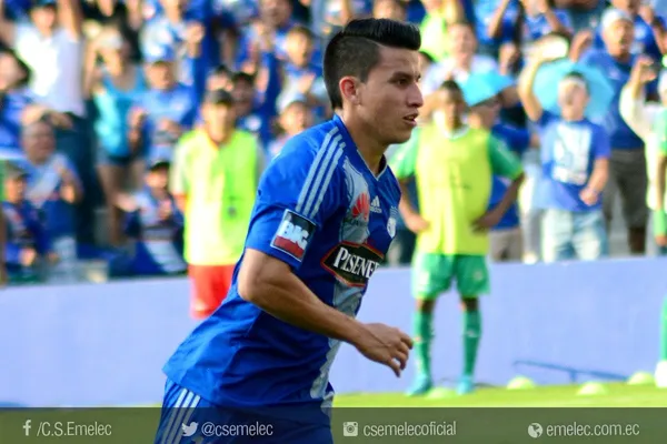 El "Bombillo" aún no descarta la posibilidad de contar con el mediocampista para la siguiente temporada