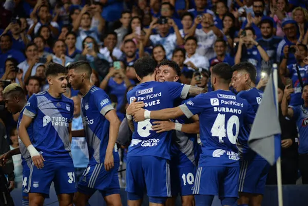 El Bombillo mostró buenos momentos con el equipo titular en la Explosión Azul