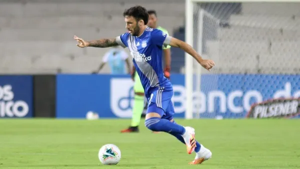 El "Bombillo" quiere sumar a sus filas al mediocampista del momento