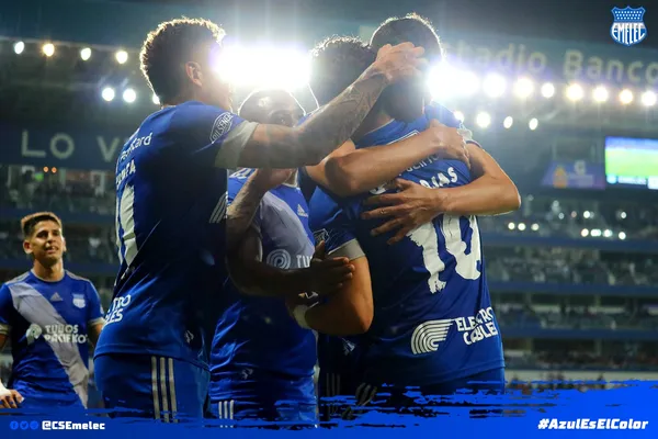 El Bombillo repuntó en la época moderna del fútbol