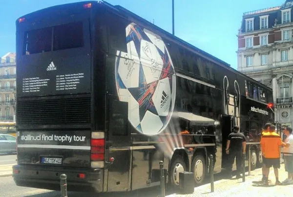 El bus que le dieron a IDV para la final de la Sudamericana