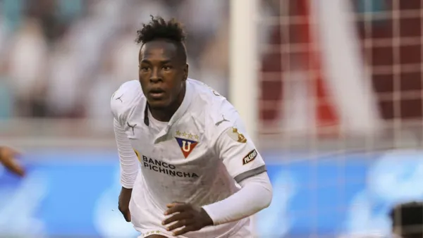 El canterano, Jhojan Julio que se ganó la confianza del director técnico de Liga de Quito, Pablo Repetto, hoy por hoy lleva en su dorsal la 10. El jugador registra 1 solo tanto en esta temporada 2021.