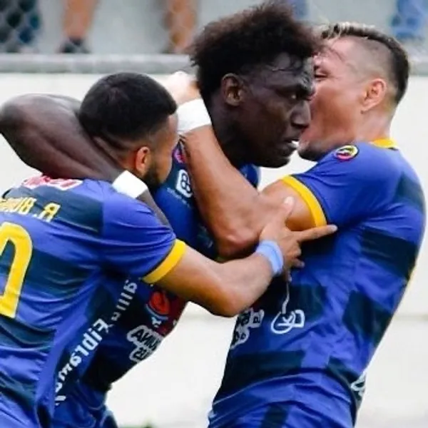 El Cetáceo consiguió su pase en Ambato