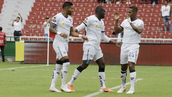 El cuadro albo fue designado como el mejor en la IFFHS