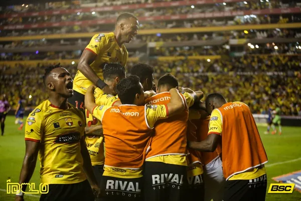 El cuadro de Barcelona SC ganó con contundencia a Delfín SC y está a 90 minutos de meterse en la final del torneo