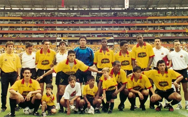 El cuadro Ídolo del Ecuador está sumido en deudas incluso con jugadores que estuvieron hace muchas temporadas atrás