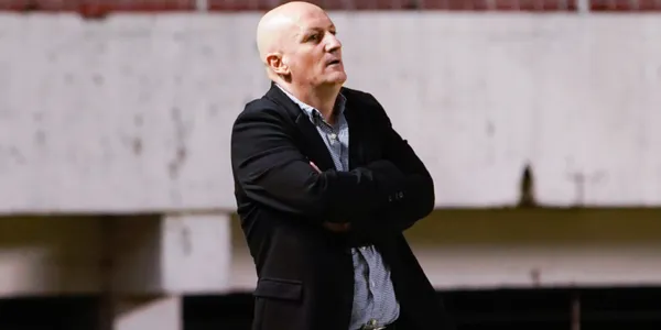 El cuadro de Liga de Quito tenía la oportunidad de alargar la diferencia en la punta pero cayó ante Aucas y tras el cotejo Repetto se justificó