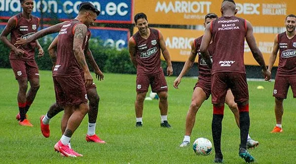 El cuadro "torero" planifica su plantilla para el inicio de la temporada