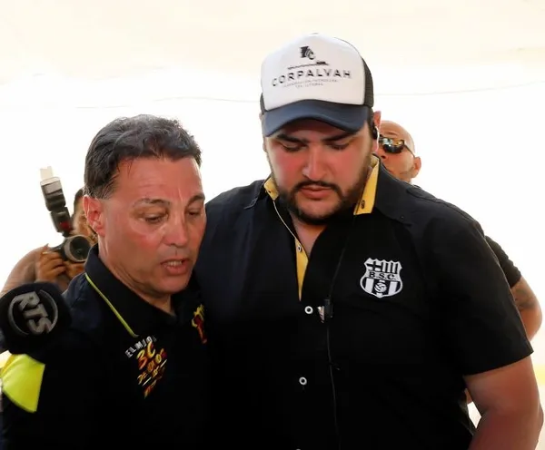 El cuadro Torero quiere imitar lo realizado por el Bombillo