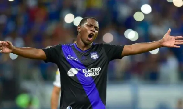 El ‘Cuco’ Angulo volvió marcar en el Capwell después de tres años, pero le quitaron la alegría