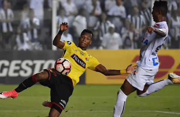 El defensor central tiene contrato hasta el 2022 pero carece de una pareja para el 2020