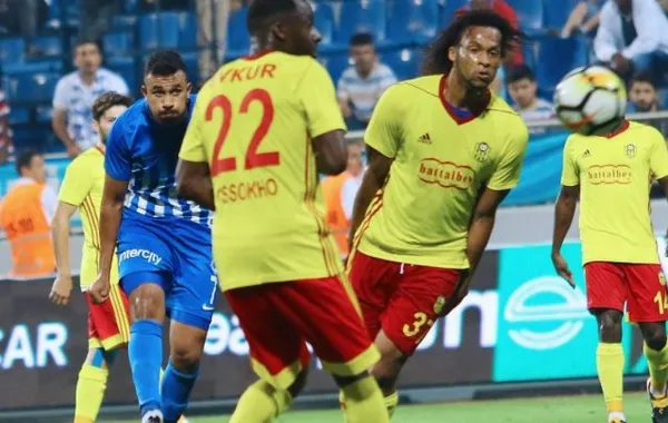 El defensor decidió dejar River para jugar en Turquía