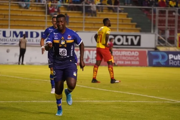 El Degollador estaría en la mira de un equipo en Asia