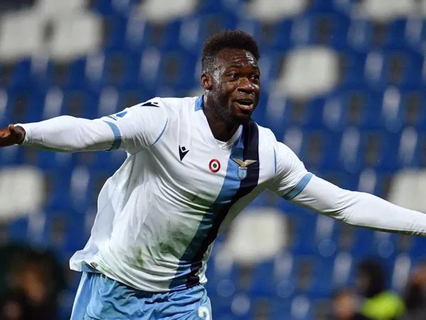 El delantero ecuatoriano analiza su futuro