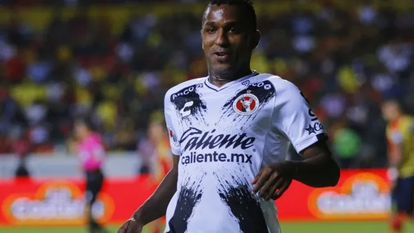 El delantero ecuatoriano aseguró su futuro por las próximas temporadas